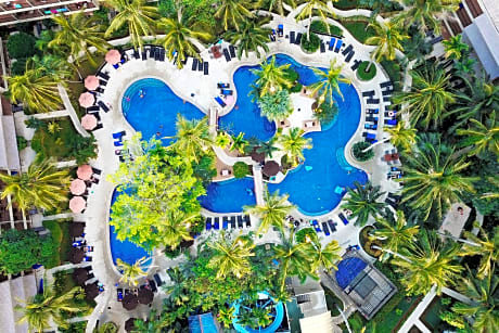 Holiday Inn Resort Phuket Surin Beach By IHG