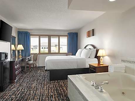 1 King Bed Jetted Tub Non-Smoking