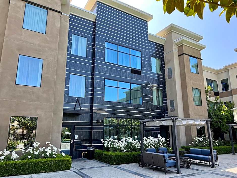 Staybridge Suites Carlsbad/San Diego By IHG