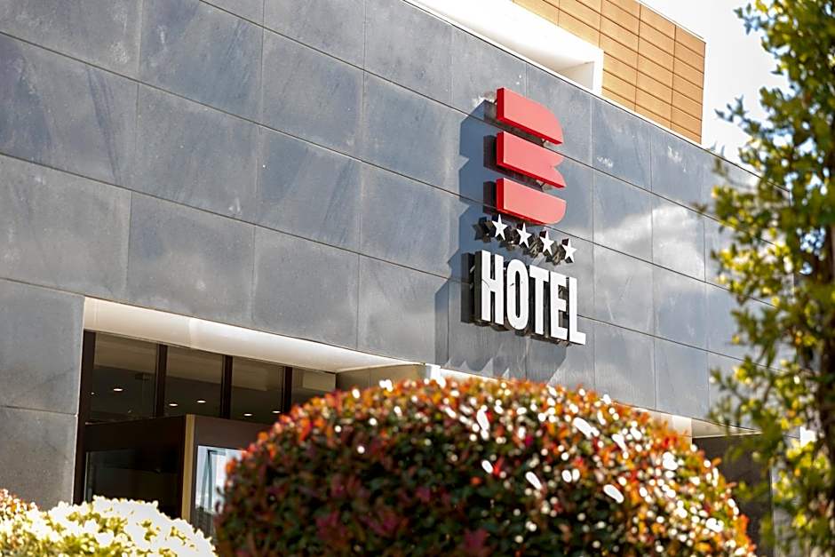 Bhotel