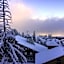 Snow Lodge Hotel Courchevel 1850