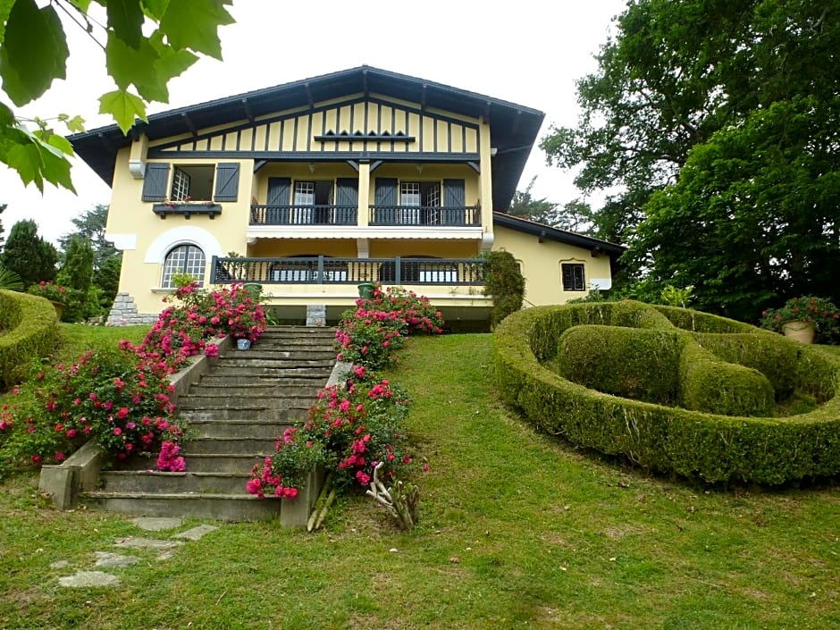Villa La Croix Basque – Ciboure, MO
