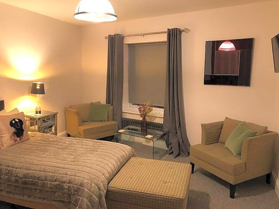 Photo 1 of 6 of Standard Twin Room