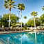 Galleria Palms Orlando - Free Theme Park Shuttles