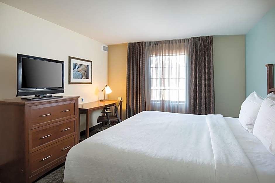 Staybridge Suites Sacramento Airport Natomas – Sacramento, CA