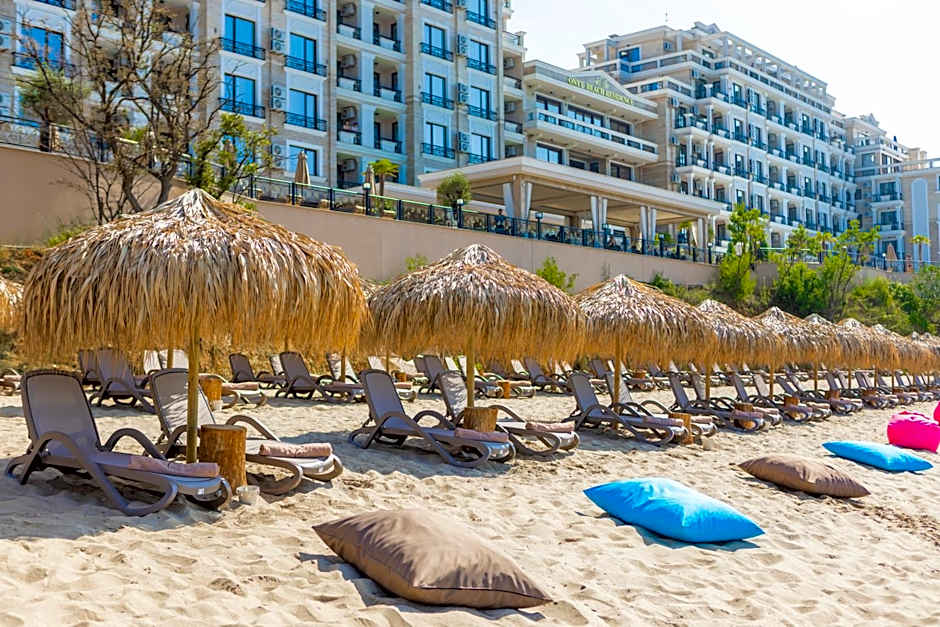 Onyx Beach Residence - Free Beach Access & Parking