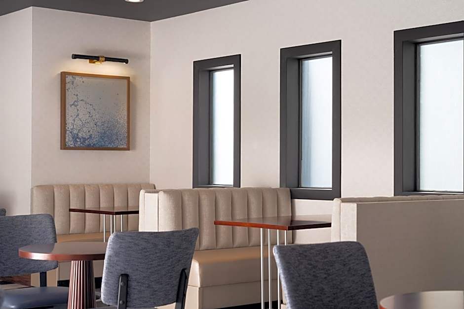 DoubleTree by Hilton Providence Airport Warwick