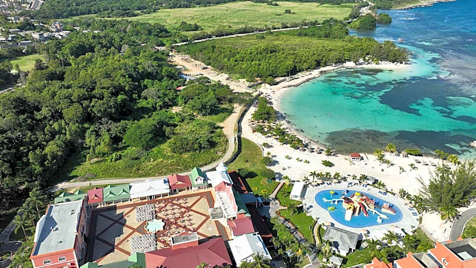 Bahia Principe Luxury Runaway Bay - Adults Only All Inclusive