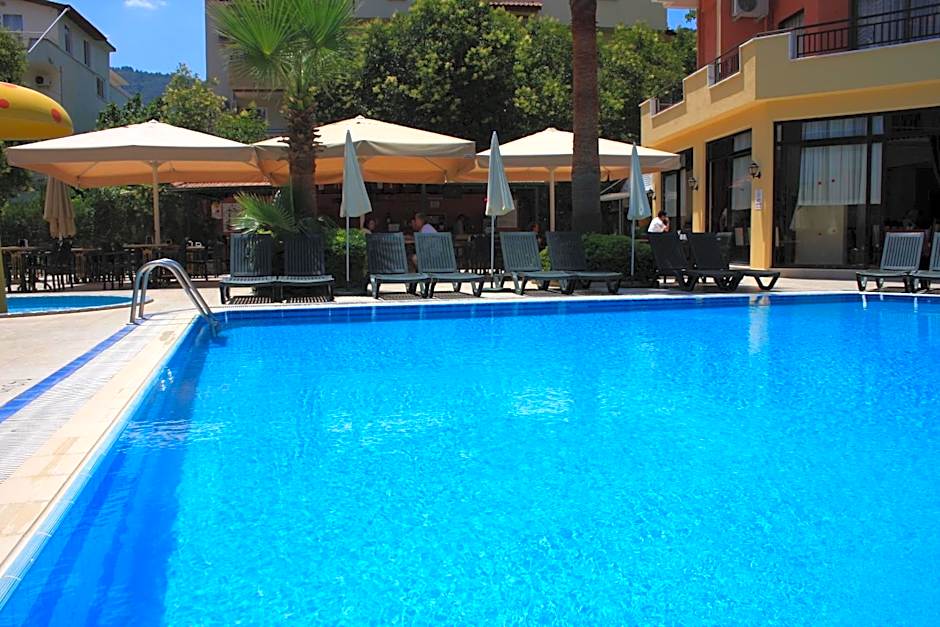 Palmea Hotel