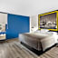 Super 8 by Wyndham Chicago IL