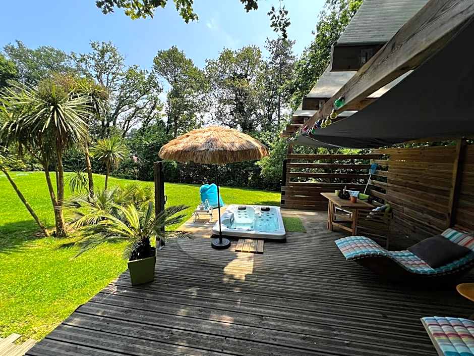 MAROSENIA TTIKI - Cabanes et Spa