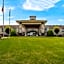 Quality Inn & Suites Chambersburg Northeast