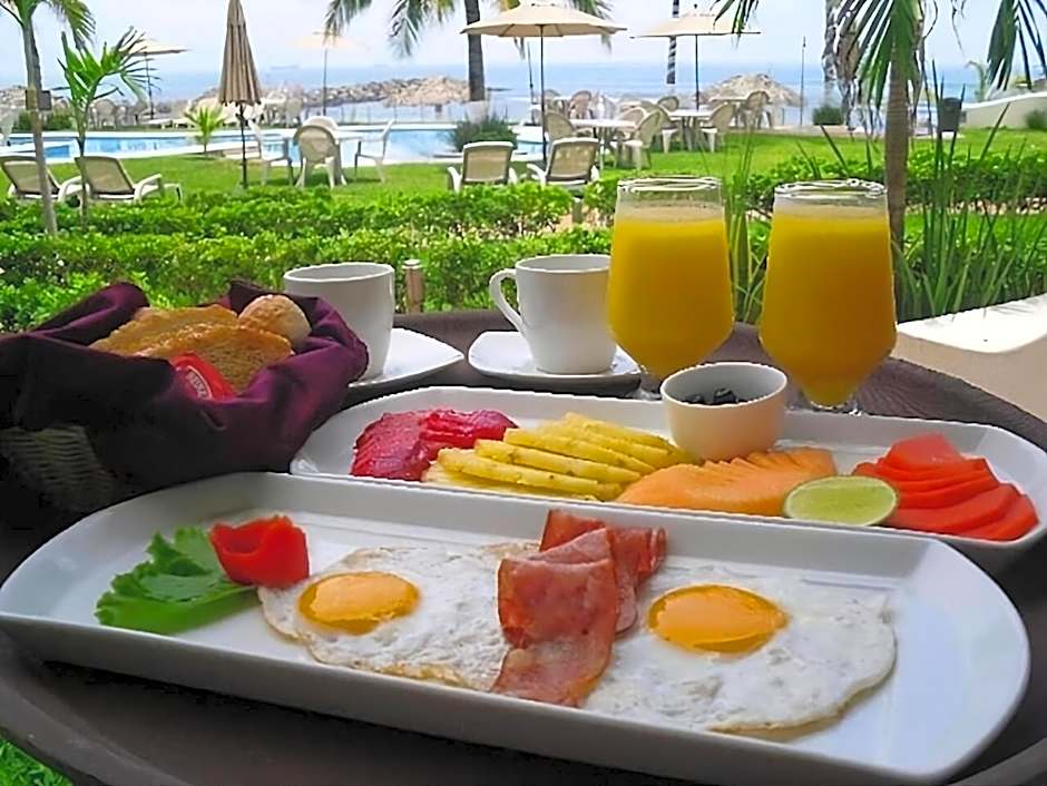Playa Caracol Hotel & Spa
