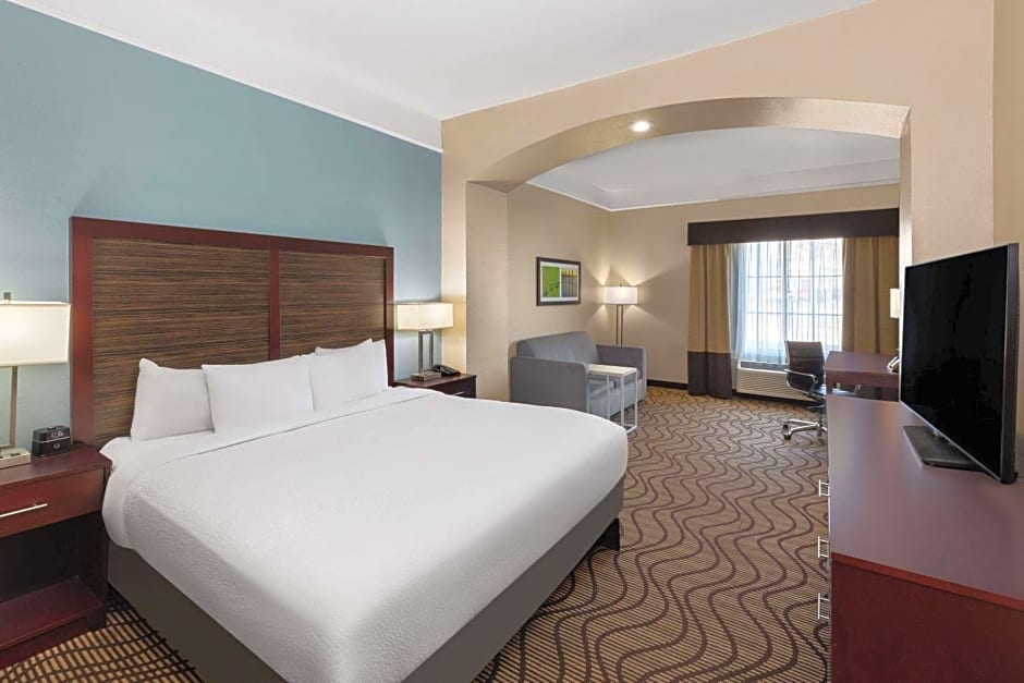 La Quinta Inn & Suites by Wyndham Houma