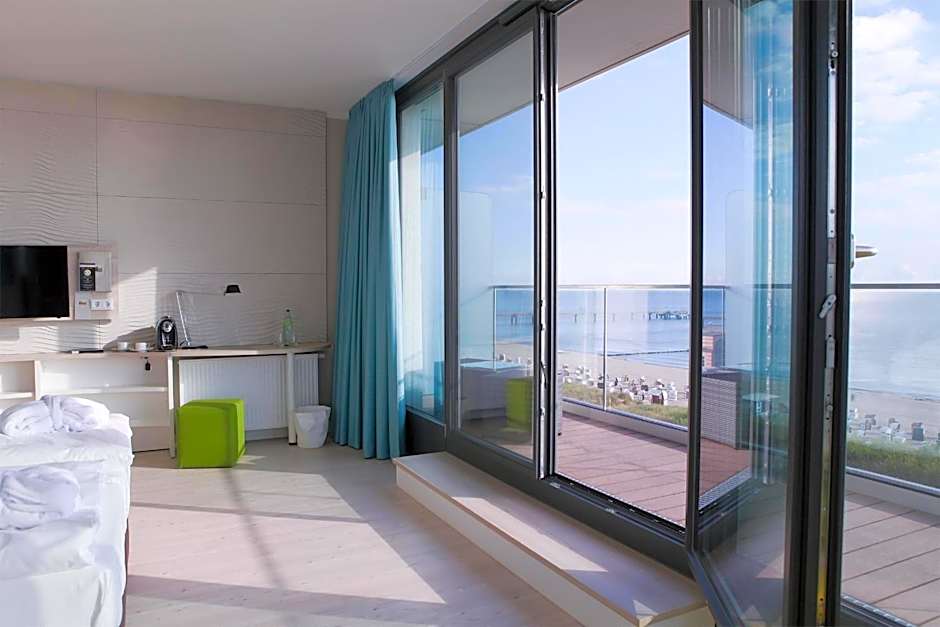 SEETELHOTEL Kaiserstrand Beachhotel das Lifestyle-Hotel direkt am Strand