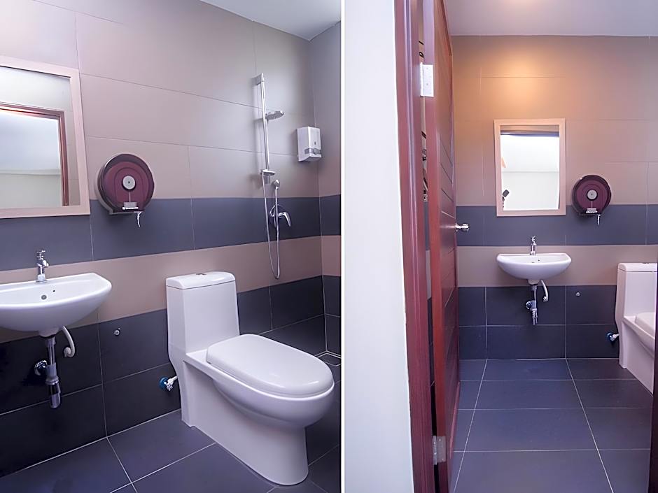 Hotel O Hills Residence