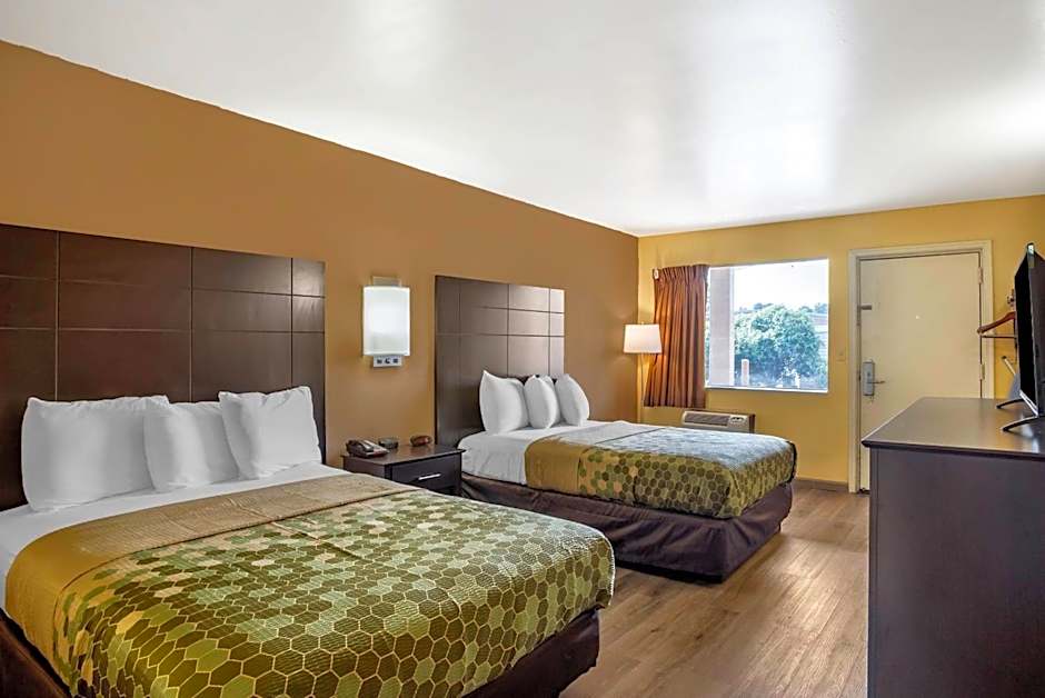 Econo Lodge Easton Route 50