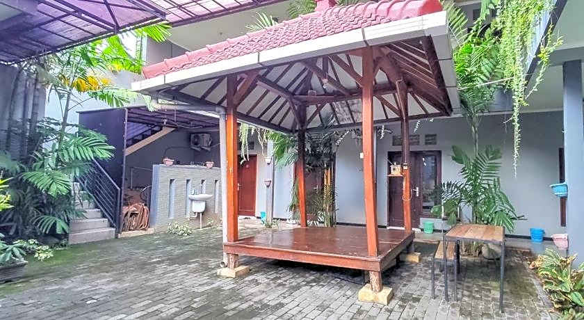 Kartini Guest House near Alun Alun Probolinggo