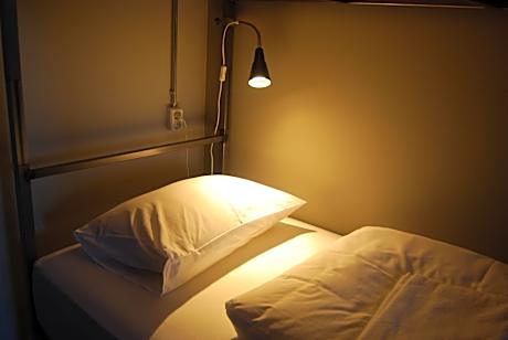 Bunk Bed in Mixed Dormitory Room 6