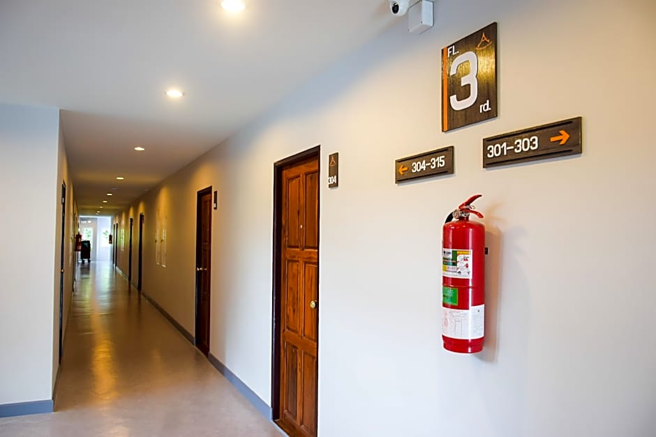 Peak Boutique City Hotel Krabi