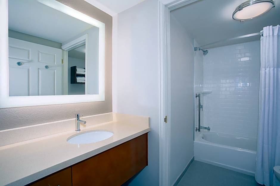 Staybridge Suites Denver International Airport By IHG