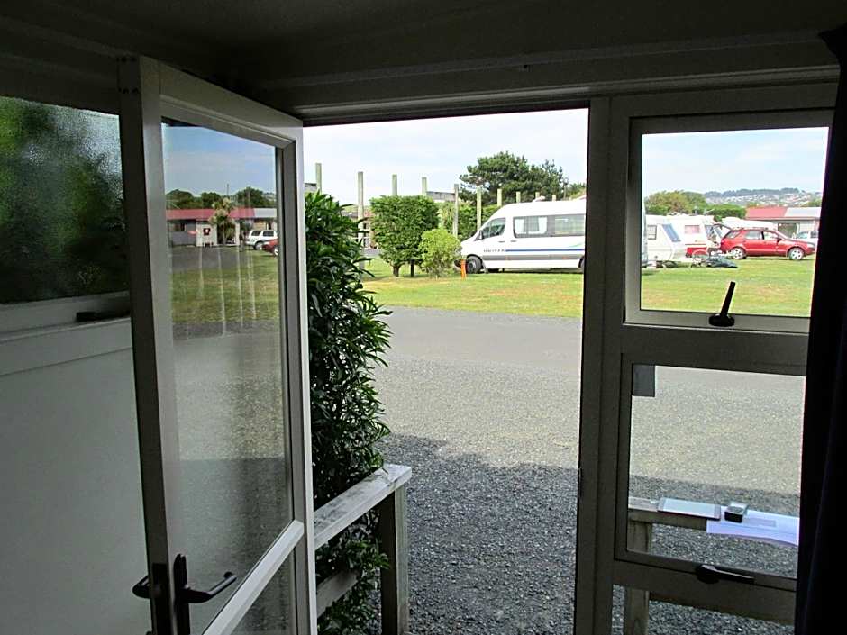 Dunedin Holiday Park