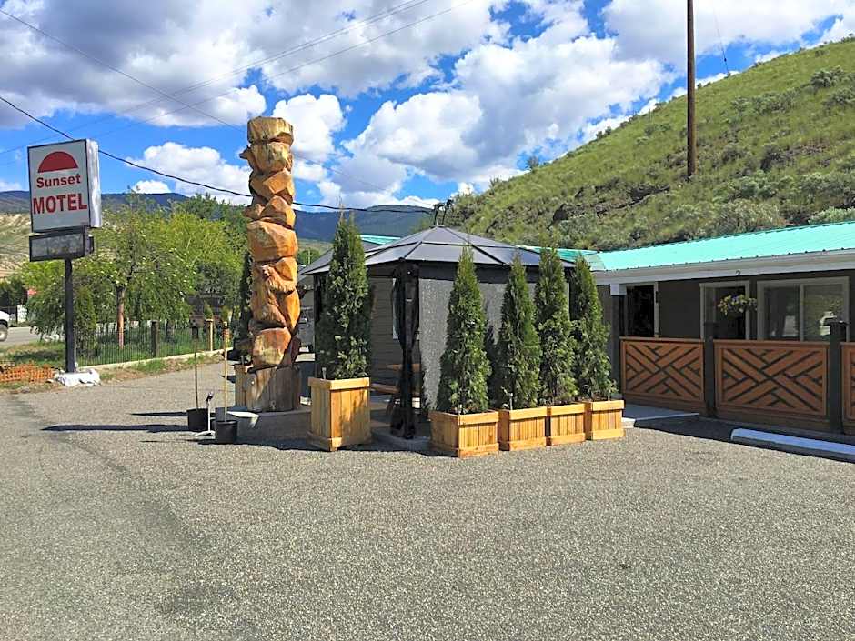 Sunset Motel