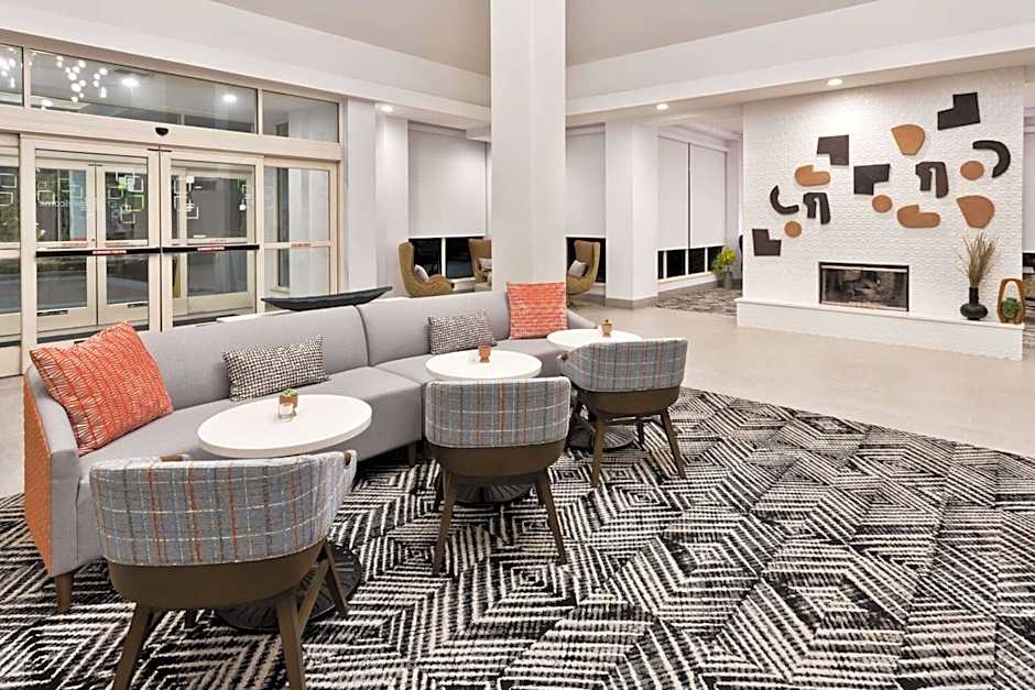 Hilton Garden Inn Birmingham/Lakeshore Drive