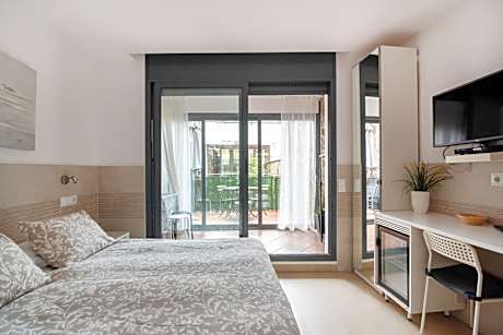 Hostal House