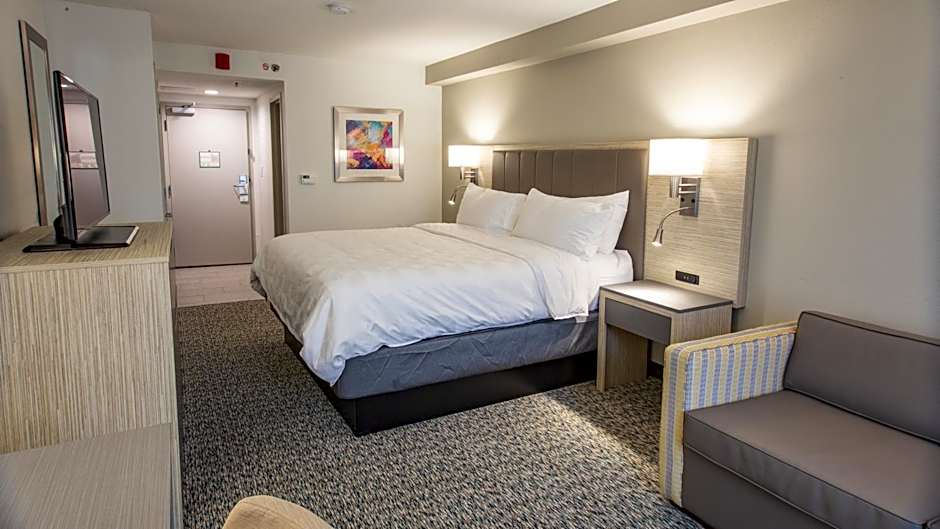 Holiday Inn Knoxville N - Merchant Drive By IHG