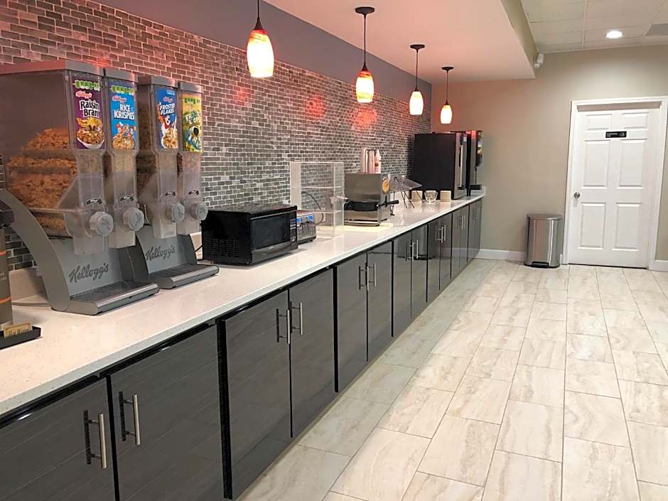 Quality Inn Dalton East