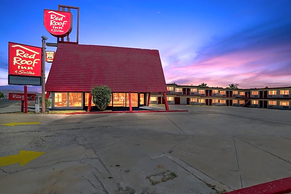 Red Roof Inn Needles