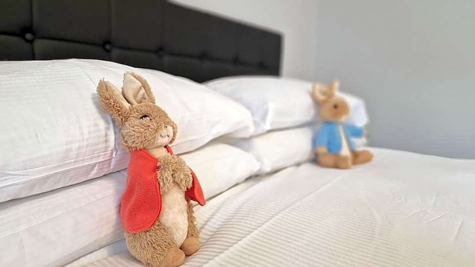 Bonny Brae House by Woodland Park