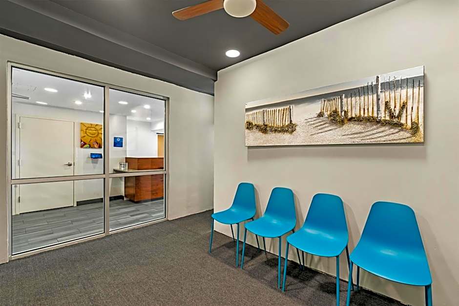SureStay Studio by Best Western Virginia Beach Oceanfront