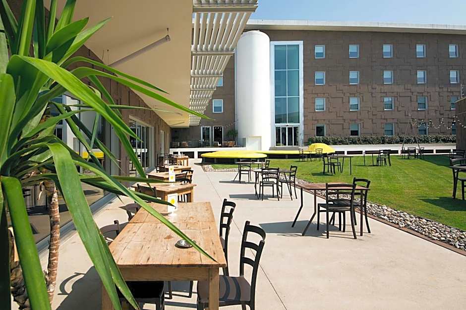 Aiden by Best Western JHD Dunant Hotel