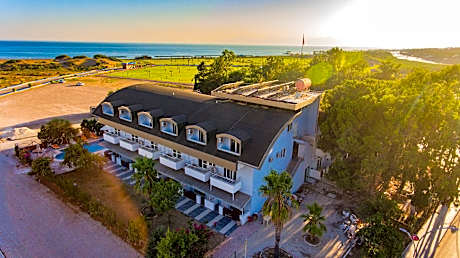 Prenses Sealine Beach Hotel