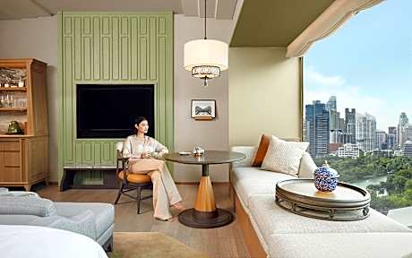 Deluxe 1 King, Park View