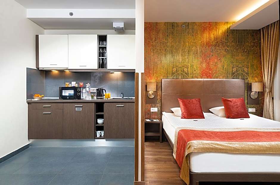 Opera Garden Hotel & Apartments