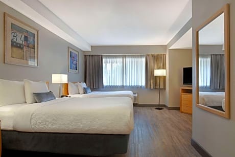 Queen Room with Two Queen Beds - Disability Access/Non-Smoking