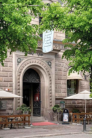Elite Plaza Hotel