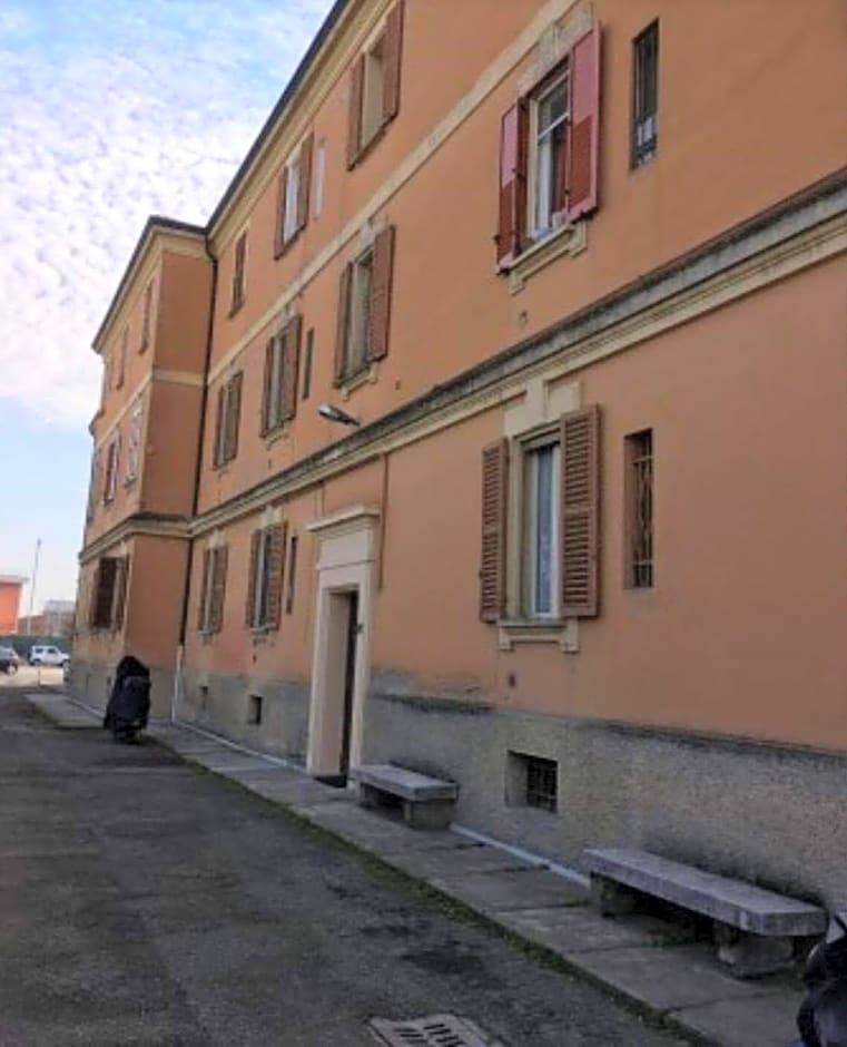 B&B Bologna Station