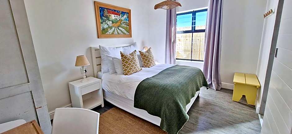 Amia House Struisbaai