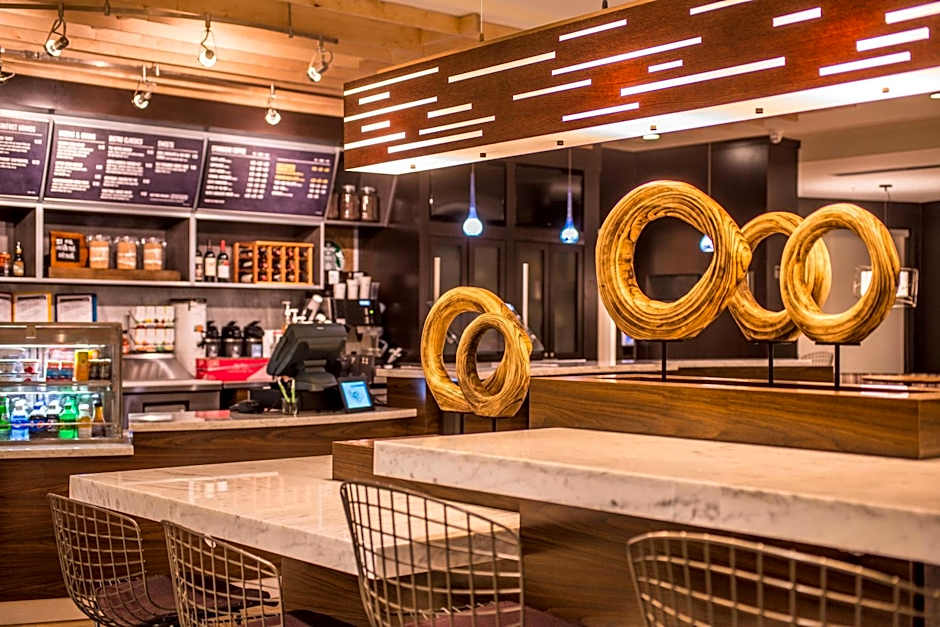 Courtyard by Marriott Detroit Farmington Hills