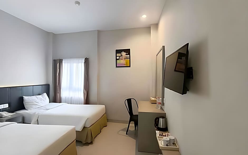 Splash Hotel