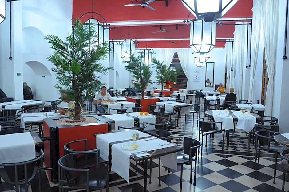 El Pueblo Tamlelt- All Inclusive