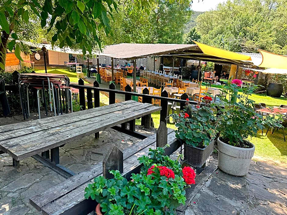 SOLOPUENT Hotel Rural