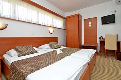 Comfort Twin Room