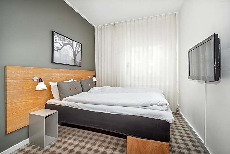 Ibsens Hotel