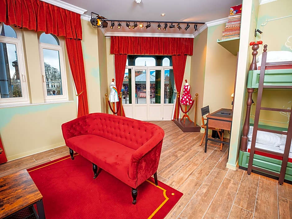 Theater Hotel