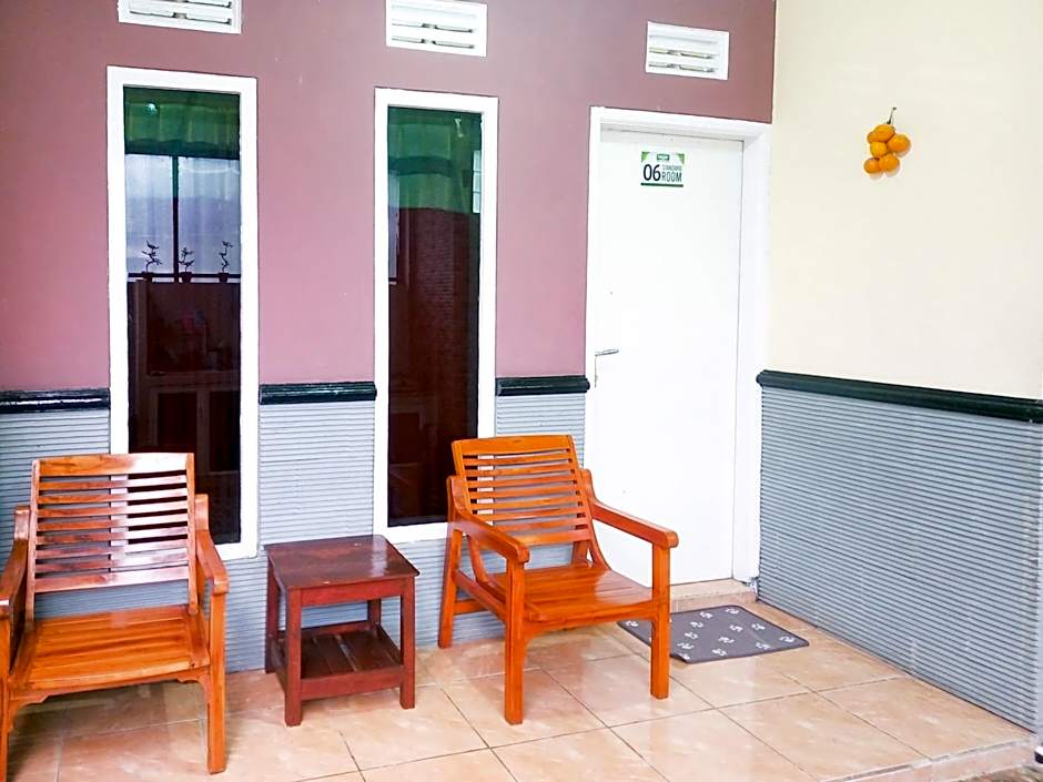 Lancar Homestay Syariah near BNS Mitra RedDoorz